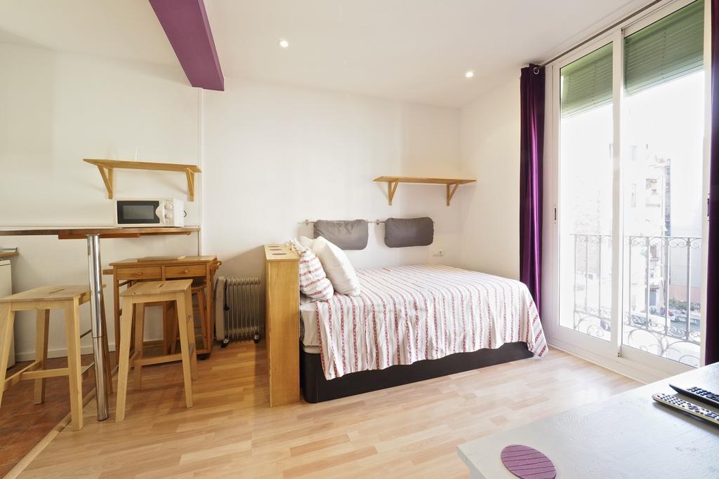 Sunny Apartments Barcelona Buitenkant foto